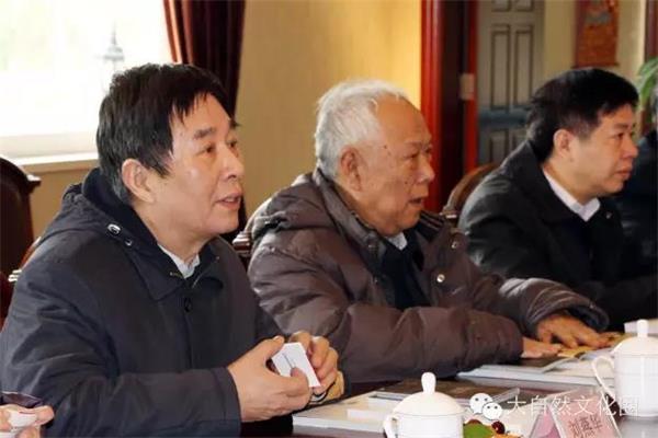 國務院參事團劉燕華一行蒞臨大自然家居參觀指導.jpg