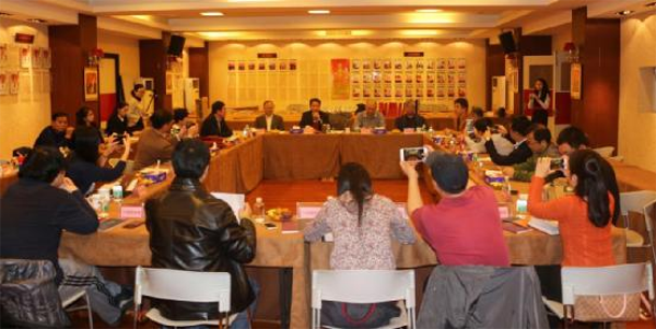 大自然家居佘學(xué)彬榮登中國家居業(yè)最高榮譽殿堂